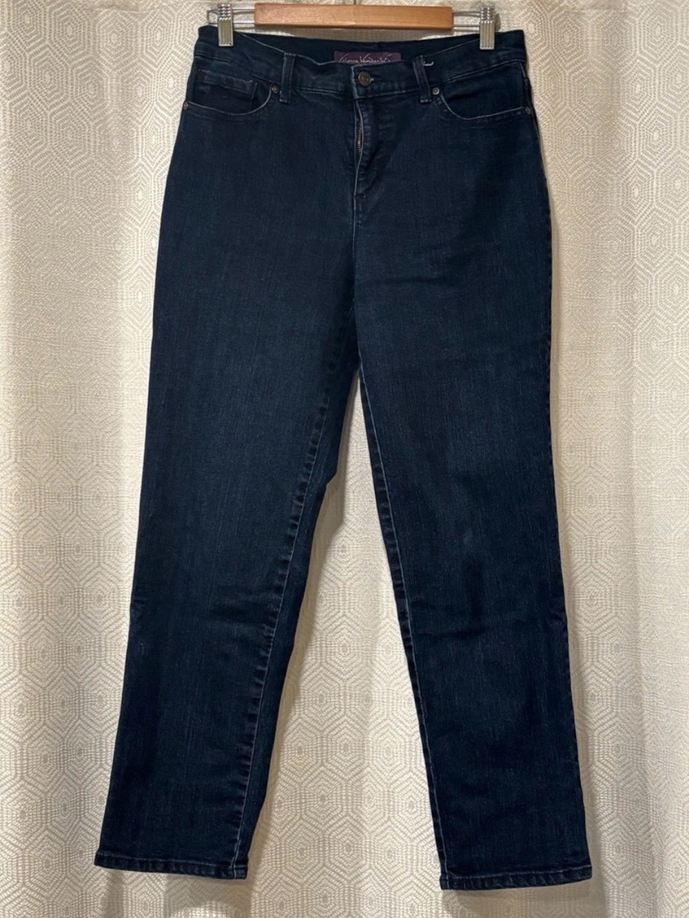 Gloria Vanderbilt Amanda Dark Navy Blue Straight-Leg Jeans